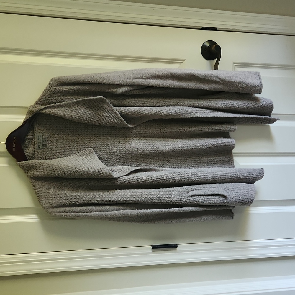 Barefoot Dreams Cozychic Lite wrap cardigan size medium